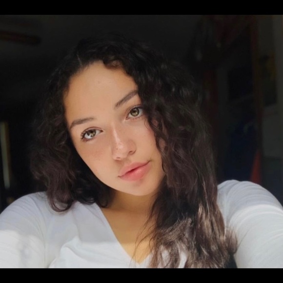 Meet your Posher, Winter - Picture 1 of 1